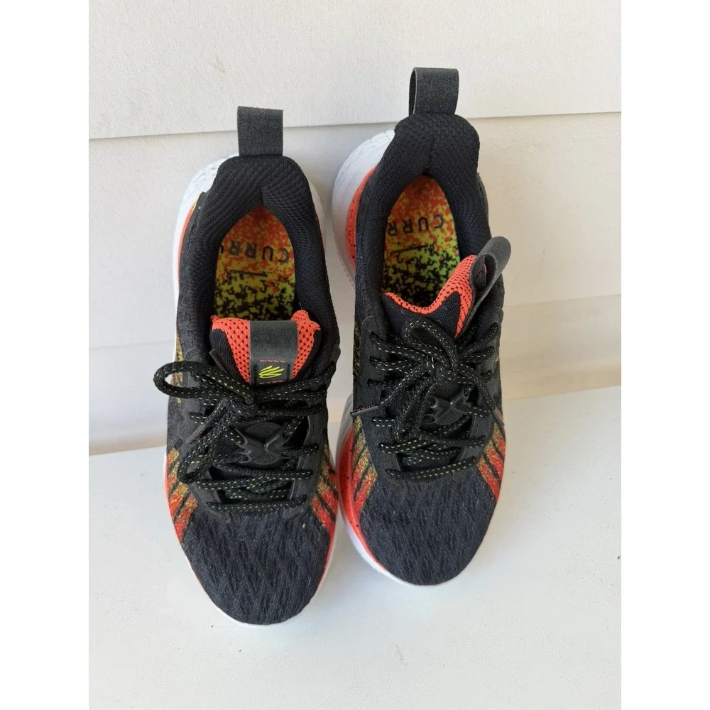 Under Armour product pair